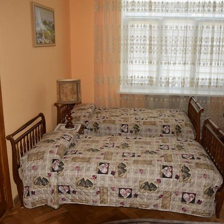 Apartment Orgelsaal Csernyivci Kültér fotó
