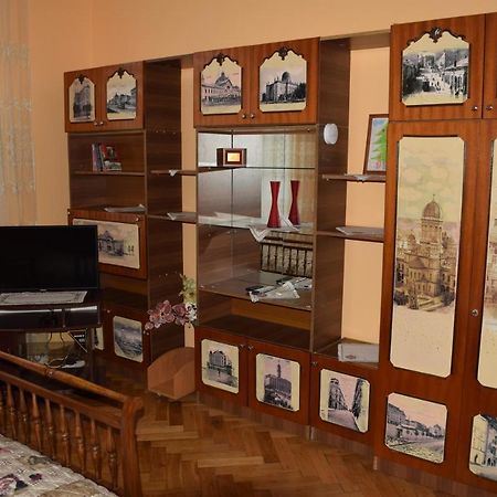 Apartment Orgelsaal Csernyivci Kültér fotó