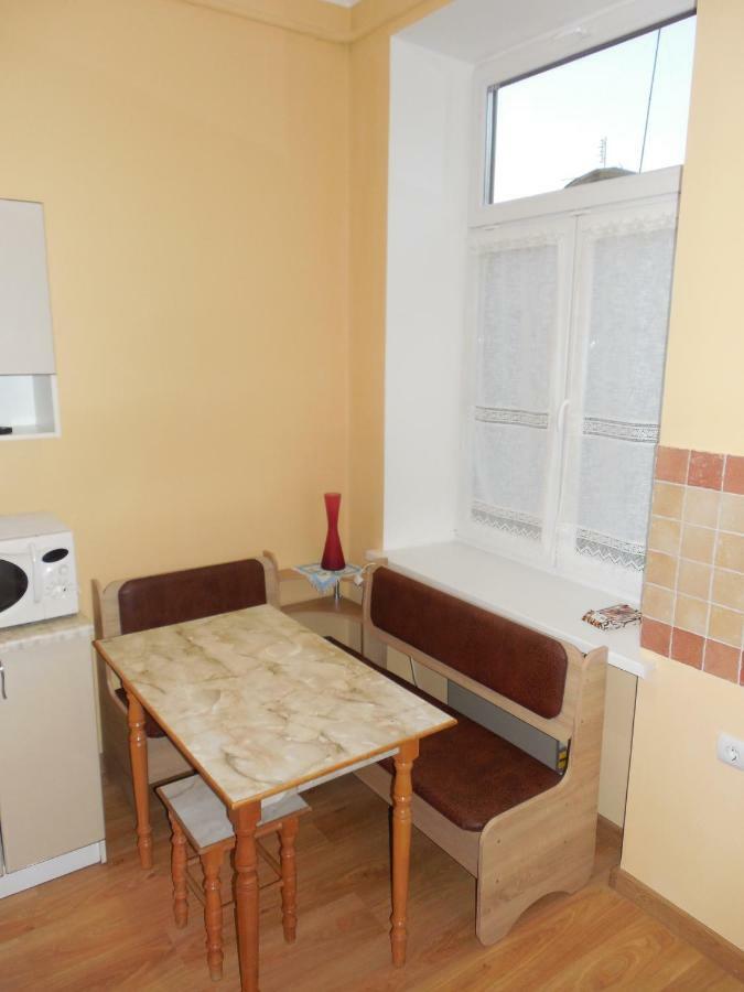 Apartment Orgelsaal Csernyivci Kültér fotó